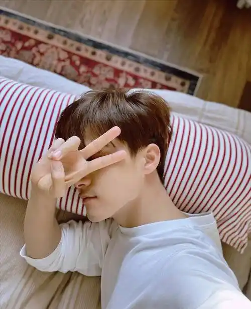 马天宇独自过春节,被问及为何不与朋友一起时他的回答太心羡慕_生活