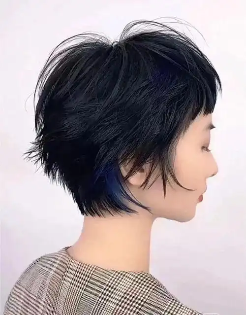 层次短碎发