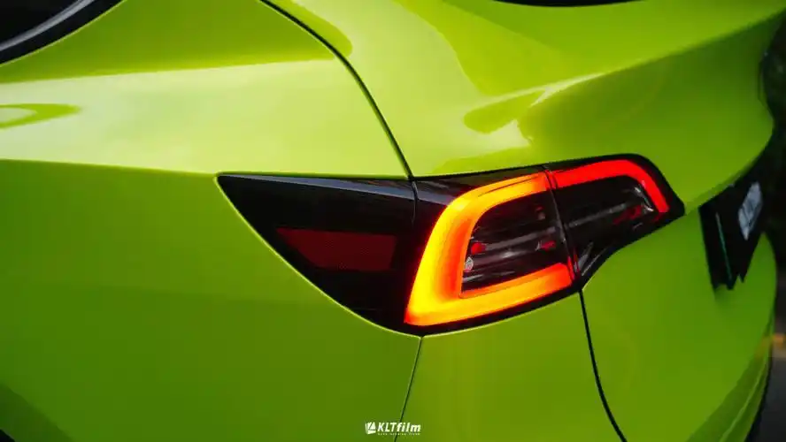 特斯拉modelypet液态荧光黄kltfilm