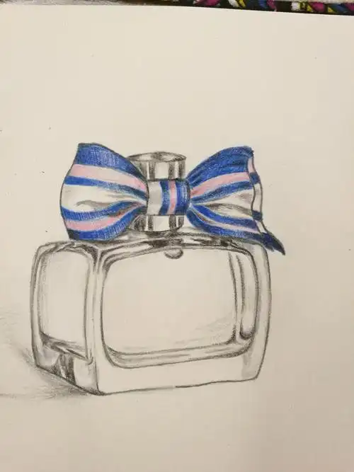 彩铅香水瓶附绘画步骤