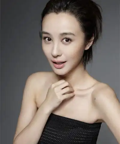 【图】李易峰女友李菲儿曝光 两人情史路大揭秘