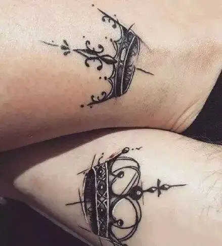 展现爱意的小清新情侣纹身图案(5/17)