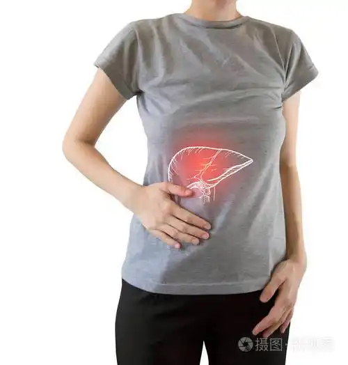 女性肝脏突出疼痛数字合成图