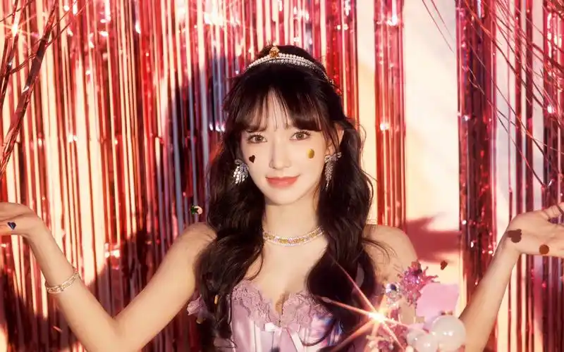 【程潇】真的好喜欢她生日的这组照片啊 太漂亮了