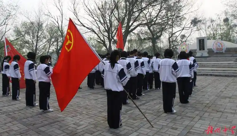 红色班词条图册_百度百科