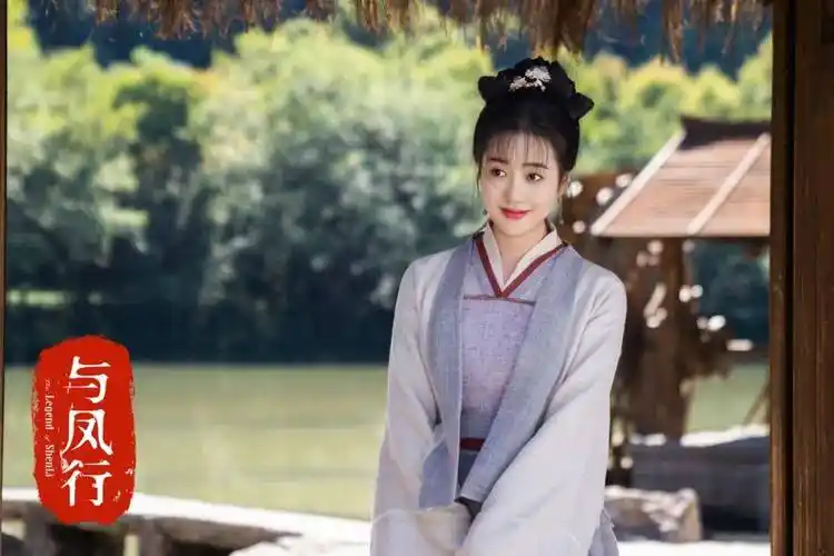 明明是同一人,演完《知否》又演《与凤行》,差点认不出_王梓薇_小桃