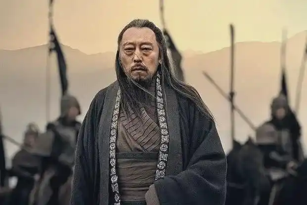 他或许是《三国演义》中深藏不露老奸巨猾的司马懿.