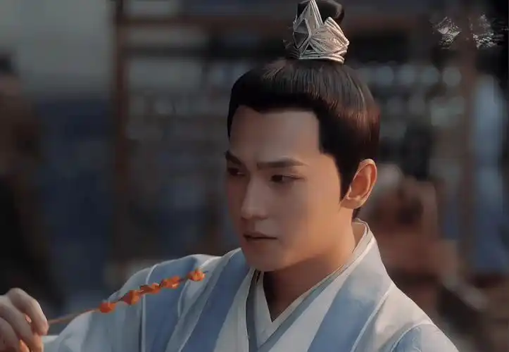 同样是演"大口吃肉"把杨洋,朱亚文和井柏然放一起看,高下立判