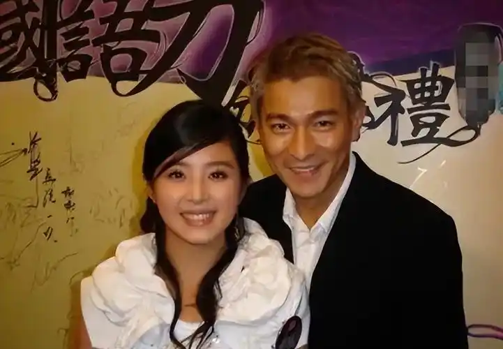 那些"红得快,沉得也快"的女星,如今风光不再,有人露出了原形