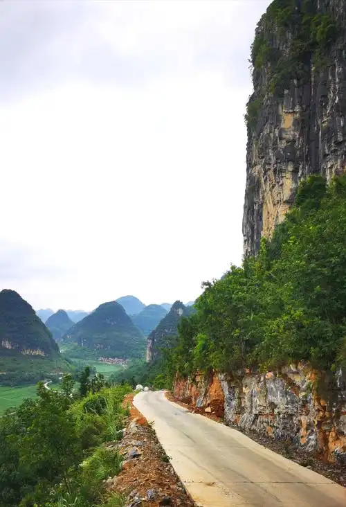 大山深处的乡村仙境