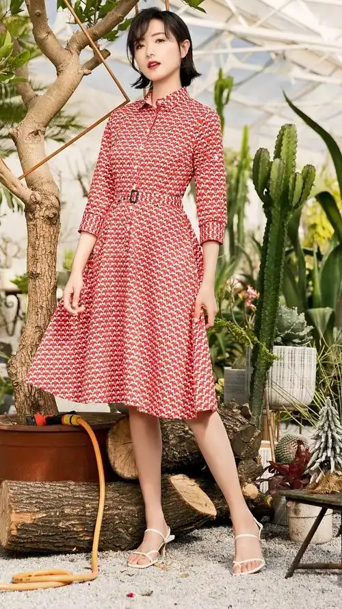 万茜:第0183期 美脚欣赏