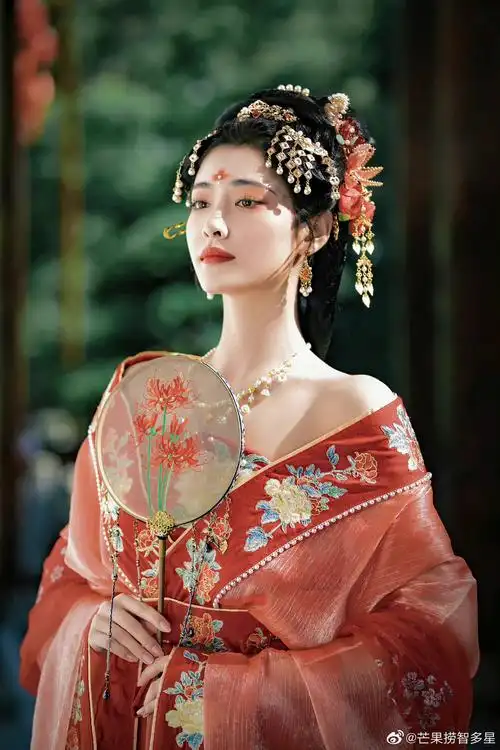 许佳琪古装好好看__财经头条