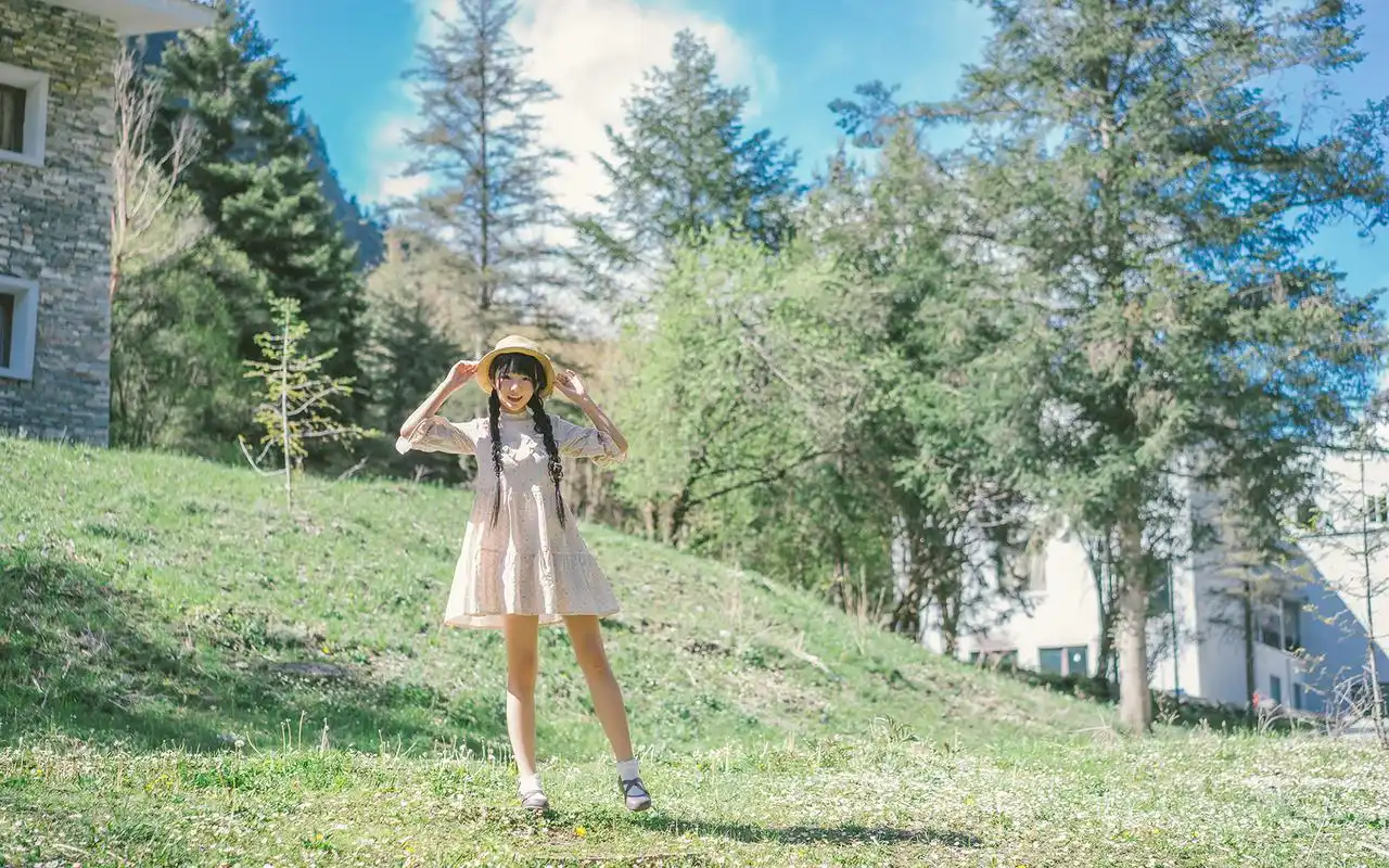 夏日小清新女孩唯美写真图片桌面壁纸