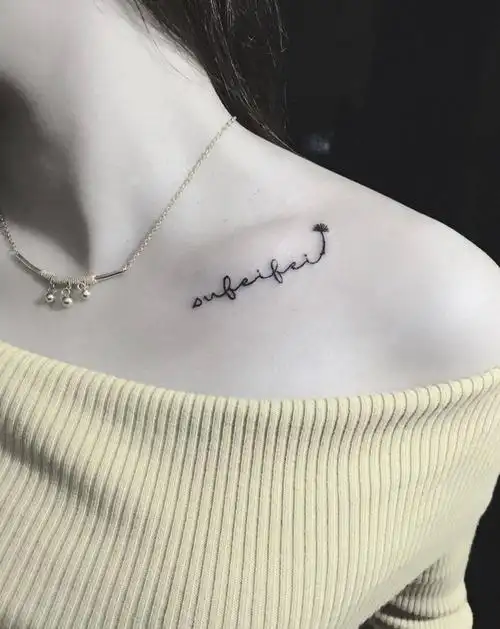 锁骨小清新纹身图片