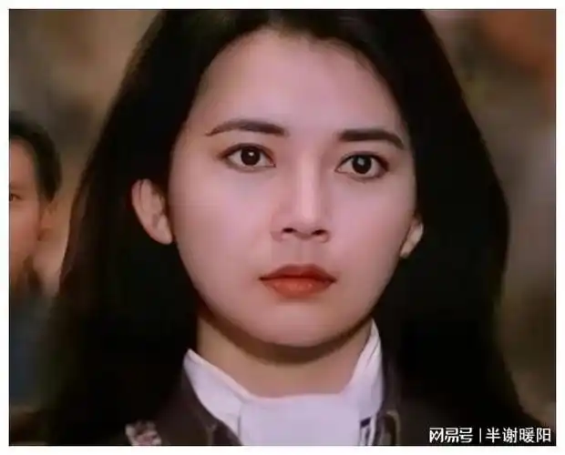 胡慧中:66岁美得像35岁,不愧是被誉为"小林青霞"的女神