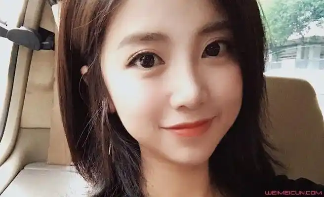 拜托了冰箱罗拉是谁 罗拉个人资料遭起底是个心酸的单亲妈妈