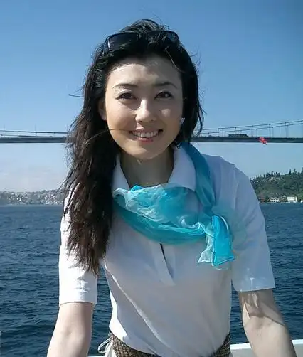 17 清新脱俗 18 秀气怡人 19 李红早期照片. 450阅读 搜索 72岁