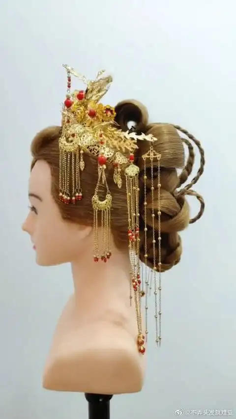 女生出嫁头发这样扎,又仙又美绝对好看