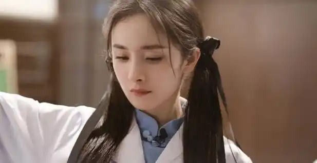 1.杨幂男人装是哪一期