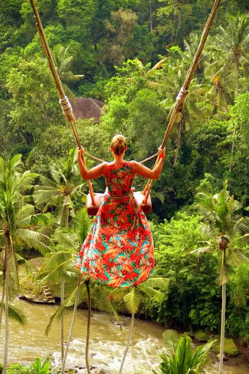 巴厘岛网红大秋千_游侠客摄影_摄影旅游站
