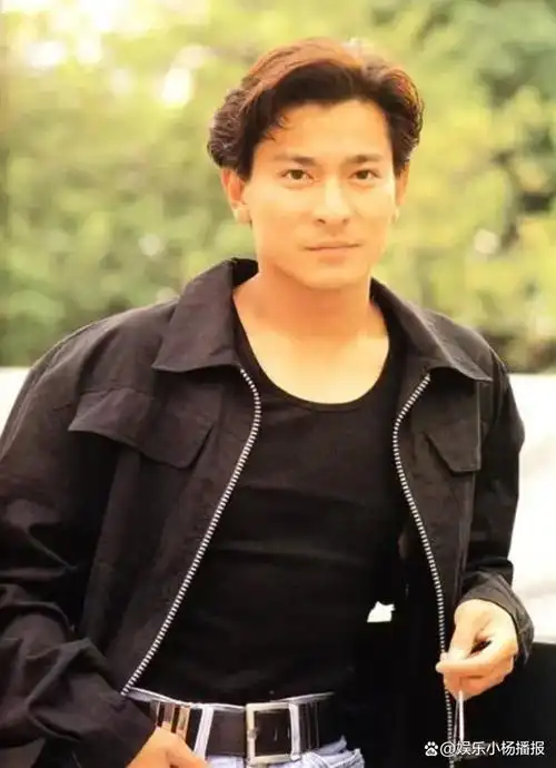 出道40年仍旧是娱乐圈顶流,刘德华凭什么?