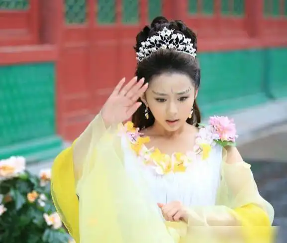 精分牡丹仙子恋上人间逢春钟晓阳宋奕星