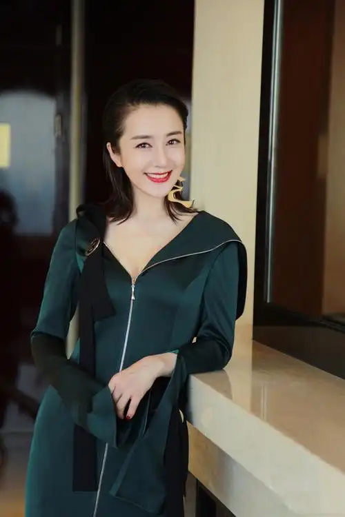 李依晓冷艳御姐范写真图片25