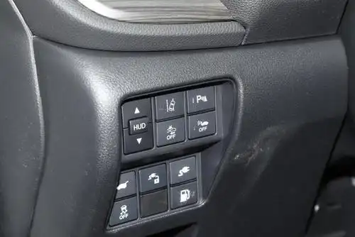 2021款的本田crv插电混动来了!与油电混动有什么区别?_腾讯新闻