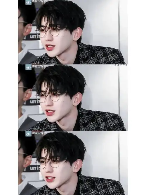 蔡徐坤神仙颜值三格壁纸