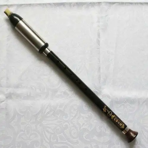 外观似萧非萧,似笛非笛的它——巴乌