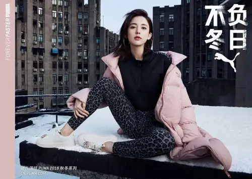 古力娜扎冬日性感代言写真图片