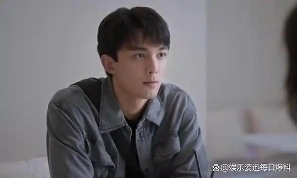 《爱情而已》1-5剧情解析:吴磊周雨彤不只爱情,还有肉肉跟脑袋