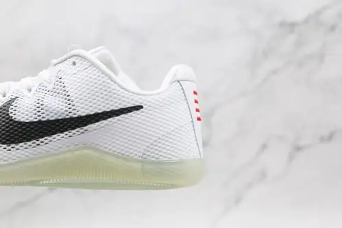 耐克nikekobe11em纯原版本科比11代贝多芬白黑色篮球鞋原盒原标支持