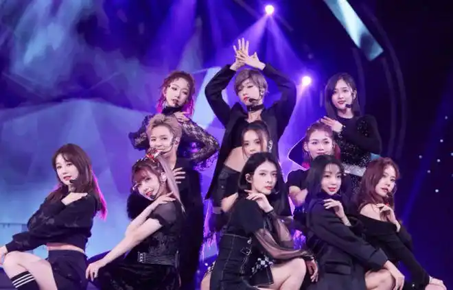 yamy新造型亮相,身前空空如也是亮点,网友:帅过蔡徐坤!