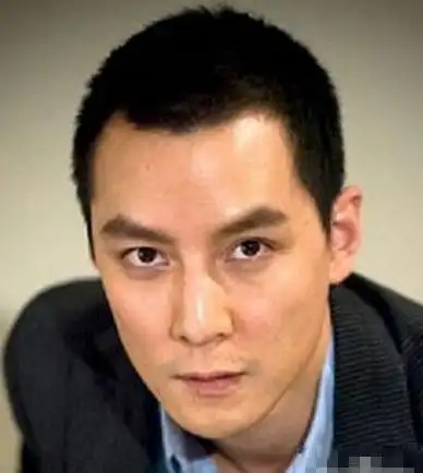 男生板寸发型:让你变得更爷们点的板寸发型