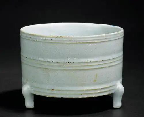 *0223 宋代 北宋汝窑青釉弦纹三足奁
