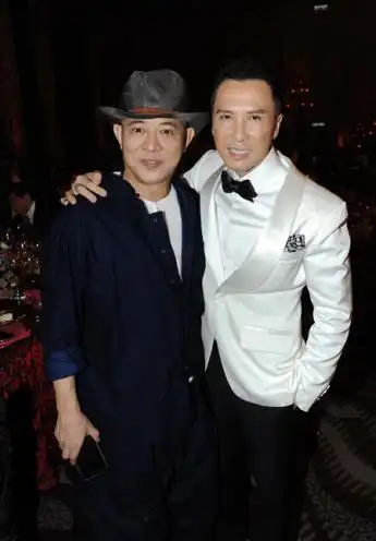 李连杰与甄子丹(资料图)