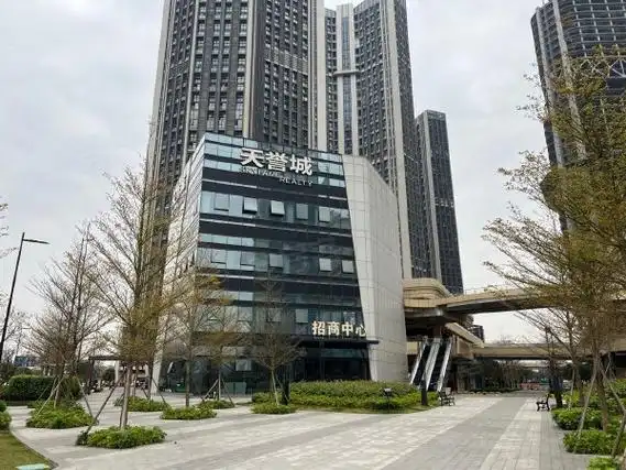 南宁良庆良庆镇天誉创客城二组团押一付一,价格可以谈,随时可以看房