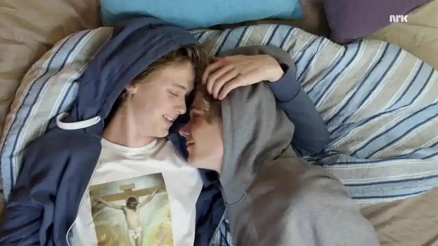 吻的好甜-影视综视频-搜狐视频