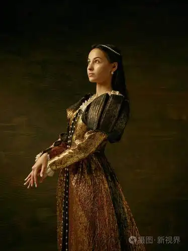 中世纪的美丽穿裙子的女孩