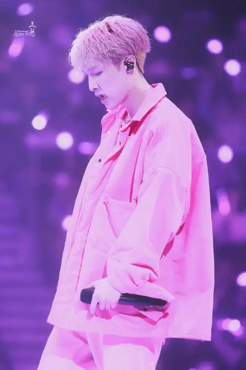 张艺兴2023大航海巡演##张艺兴重庆演唱会#芭比粉breathe77hone