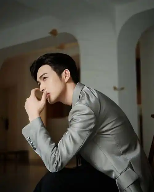 张彬彬邻居也加码再爆:「是真的,我是他邻居,孩子特别可爱」,消息一