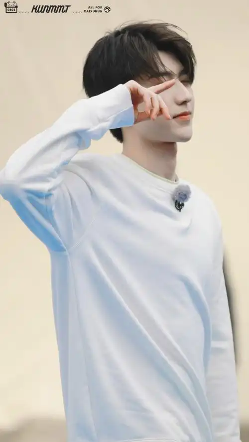 蔡徐坤新专辑上线#939969♂15#奔跑吧蔡徐坤#「2021/04/13