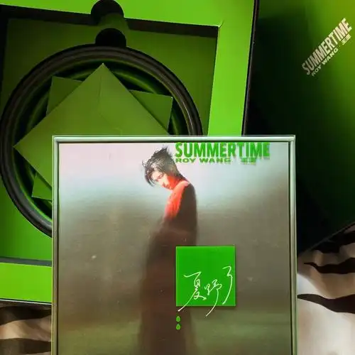 不停开花 他想放进我心里一朵"#王源夏野了实体专辑  #王源实体专辑