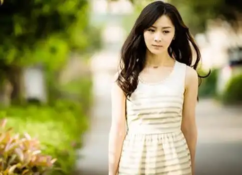 《爱的阶梯》张乐美的结局