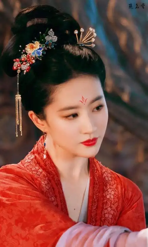 刘亦菲梦华录新造型每一帧都如画一般古风古韵