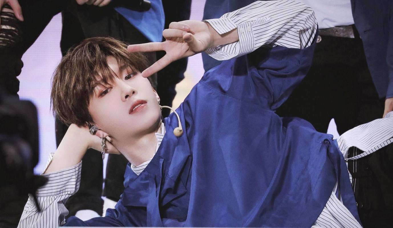 学渣遇到学霸?范丞丞与易烊千玺同框聊"学习",对话颇为好笑