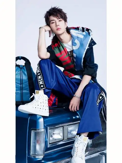 王一博男人风尚