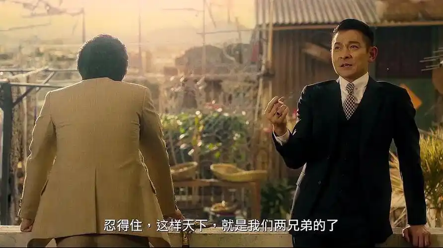 刘德华八部经典的现代电影,部部演技精湛,这才是影帝的水准