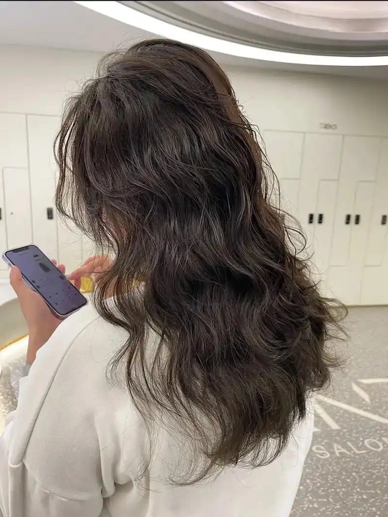 救命 sos重庆烫发染发发型设计,求求你们快 - 抖音